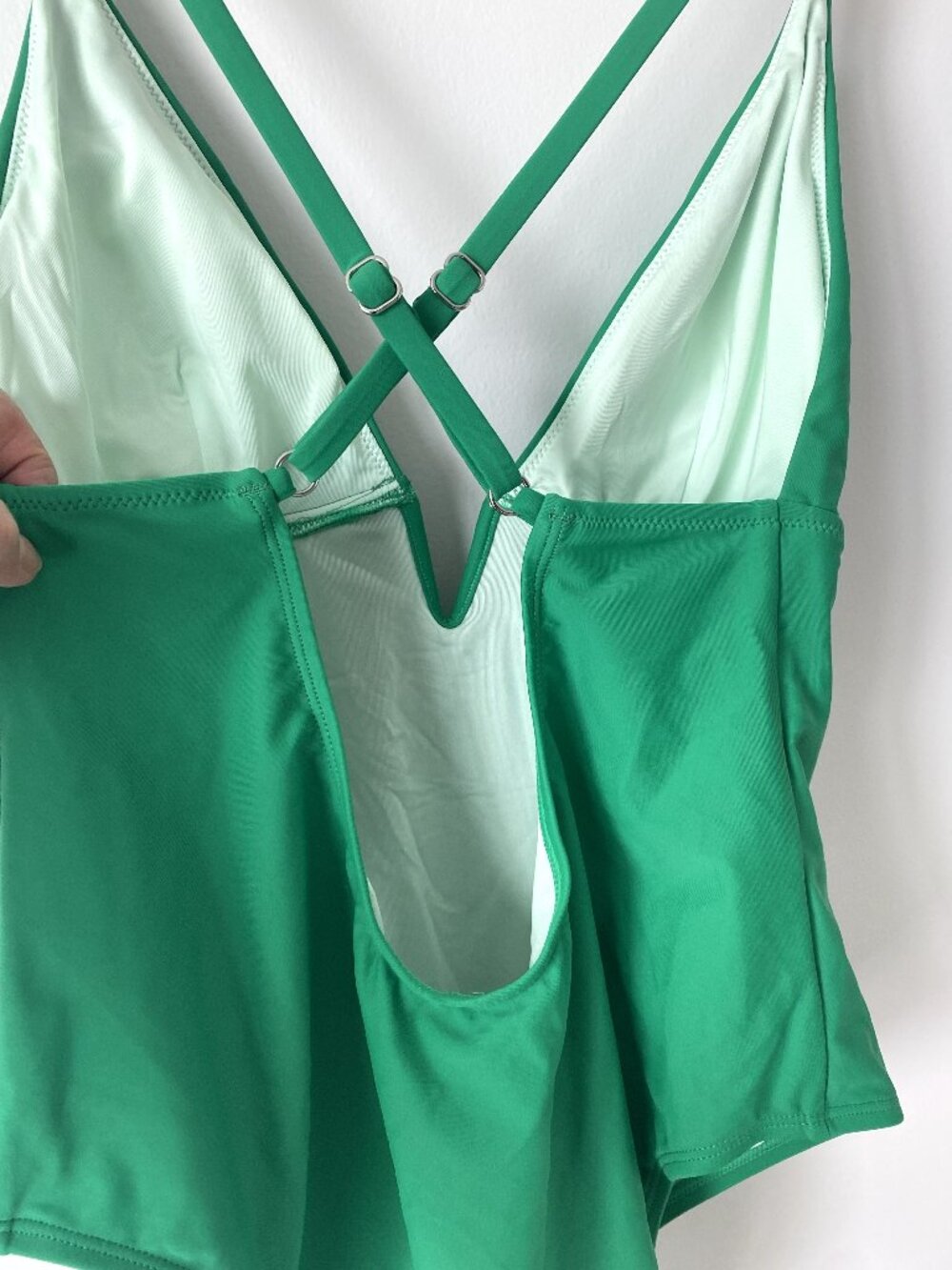 Cupshe Swimsuit Size L Sexy Shaping Emerald Greed V-Neckline Beach Vacation NWT - Picture 5 of 12